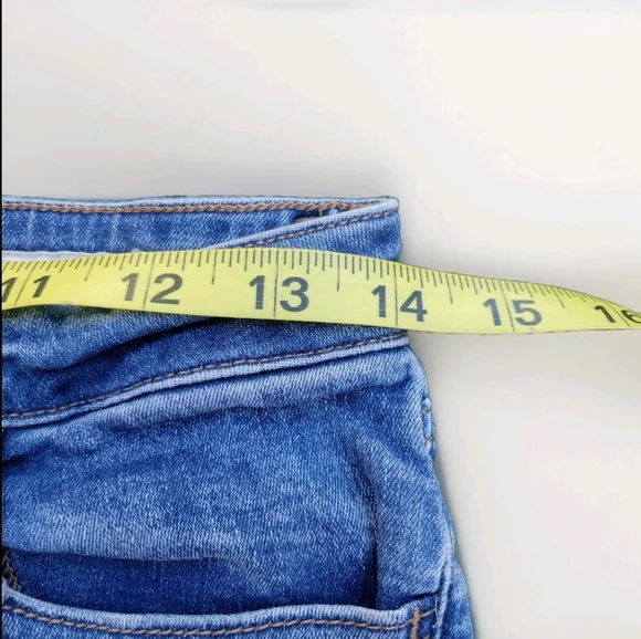 Pacsun Super Stretch Shortie (27) - Picture 4 of 8